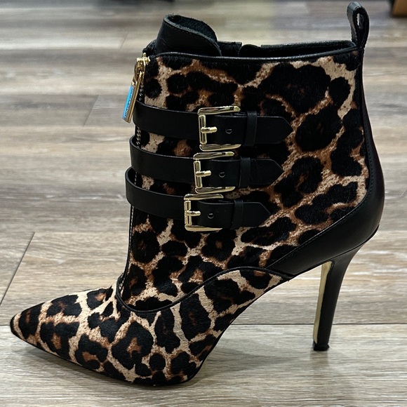 Michael Kors Leopard Heeled Boots with Black Straps - Picture 3 of 16